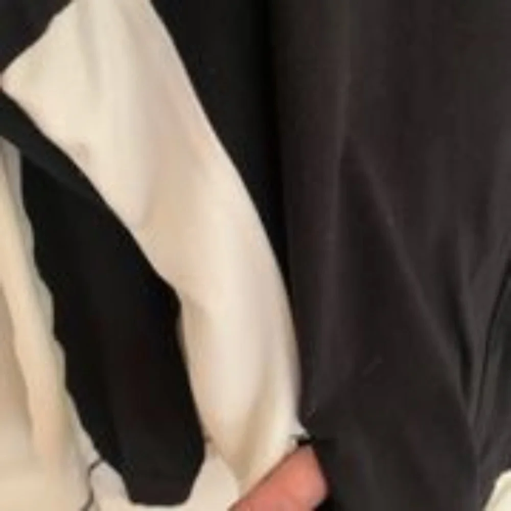 Athletic jacket - Picture 2 of 3